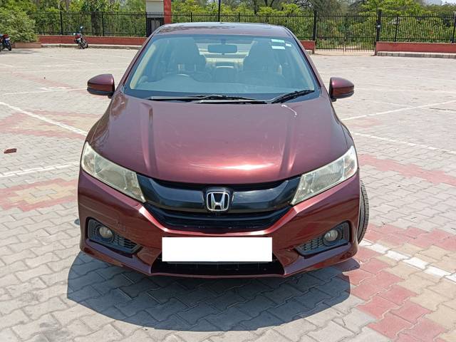 https://images10.gaadi.com/usedcar_image/3959970/original/processed_9d7548759f0e7118ad22532676f61581.jpg?imwidth=6402