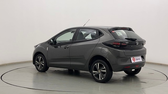 Second-hand 2022 Tata Altroz XZ Plus for sale in Kolkata-5