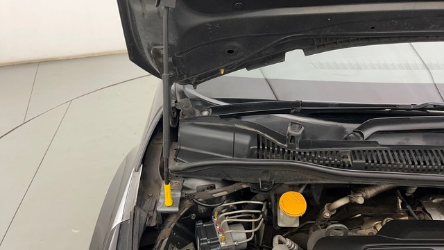 Second-hand 2022 Tata Altroz XZ Plus for sale in Kolkata-29