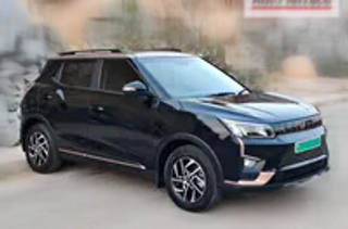 Mahindra XUV400 EV Mahindra XUV400 EV EL Fast Charger