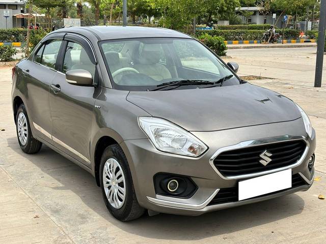 https://images10.gaadi.com/usedcar_image/3963308/original/processed_fb3165666fa54faf7c123e3bb8a4abd7.jpg?imwidth=6400