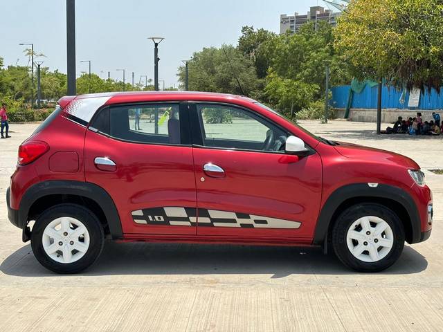 https://images10.gaadi.com/usedcar_image/3963384/original/processed_c1cd7bc7a203f2391f8b8ebc0498314d.jpg?imwidth=6401