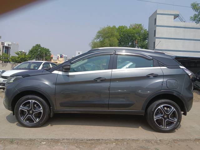 https://images10.gaadi.com/usedcar_image/3964111/original/processed_026a3828decad1fa945474056c197b7c.jpg?imwidth=6402