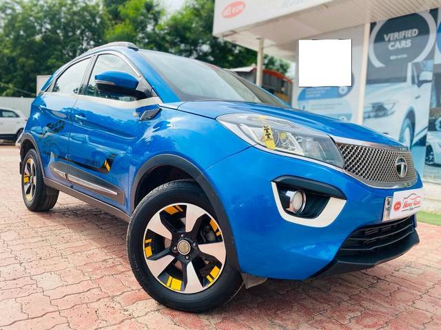 https://images10.gaadi.com/usedcar_image/3965419/original/processed_048a9c0572035025fd4397de7f922648.jpeg?imwidth=6400