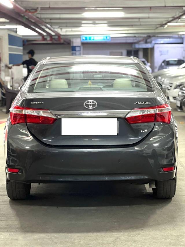 https://images10.gaadi.com/usedcar_image/3966532/original/processed_729203f77d3570d48d87fda9d4255f98.jpg?imwidth=6401