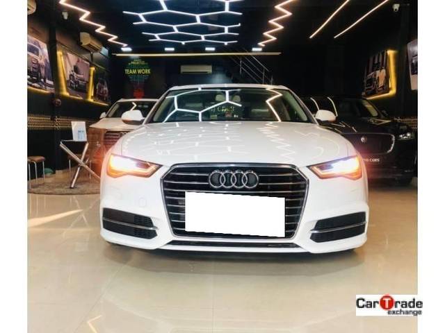 https://images10.gaadi.com/usedcar_image/3968369/original/processed_48d109f5e109a12538ee6fae0236902c.jpg?imwidth=6400