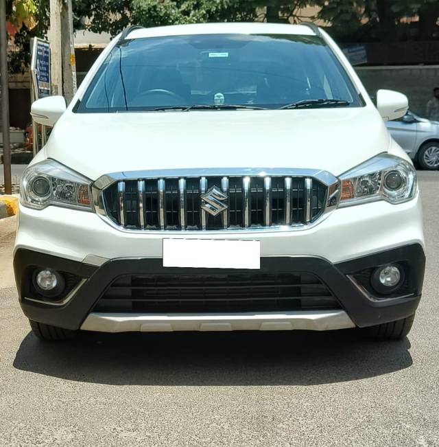 https://images10.gaadi.com/usedcar_image/3968672/original/processed_ee068e0414ebb1defdfd7b02846fb743.jpg?imwidth=6400