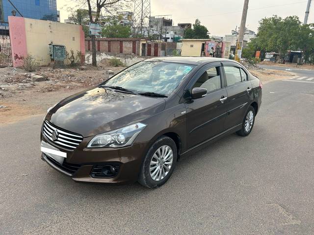 https://images10.gaadi.com/usedcar_image/3969259/original/processed_0a44e96e01e747486a456e89156e238f.jpg?imwidth=6400