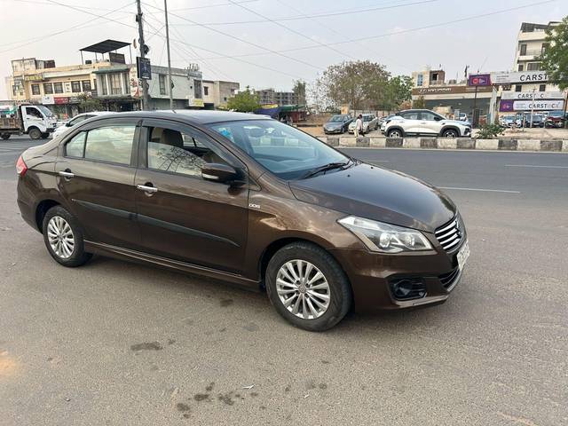 https://images10.gaadi.com/usedcar_image/3969259/original/processed_12c77443c7aa1d75659ff5f184461b71.jpg?imwidth=6402