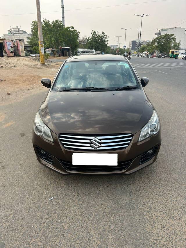 https://images10.gaadi.com/usedcar_image/3969259/original/processed_f8ac381f12be074c40f8147385a2879f.jpg?imwidth=6401