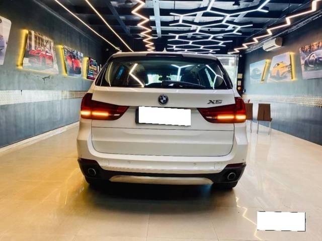 https://images10.gaadi.com/usedcar_image/3969376/original/processed_79d8bcd01a26dd9b022be9f85273c5b9.jpg?imwidth=6402