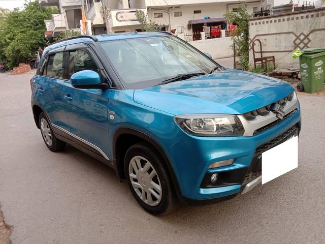 https://images10.gaadi.com/usedcar_image/3971764/original/processed_cf4017885cf84b6d23737f43ebf40158.jpg?imwidth=6400