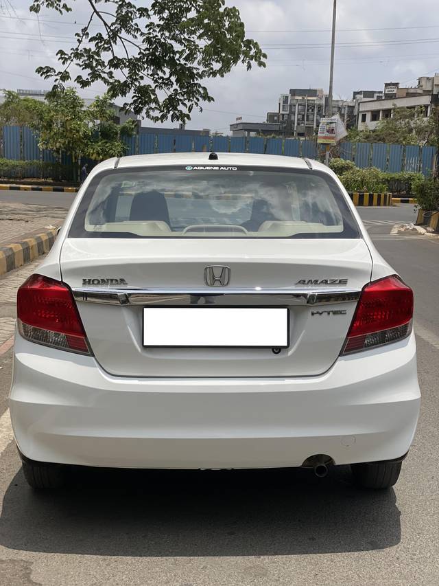 https://images10.gaadi.com/usedcar_image/3972394/original/processed_9554cf3acb2e95c71d04ab45a47201f8.jpeg?imwidth=6402