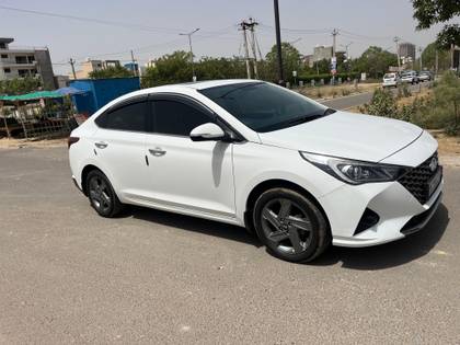 Hyundai Verna SX