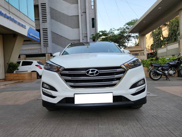 https://images10.gaadi.com/usedcar_image/3973917/original/processed_e1526d85856f80e133dd32ab30ff7e1f.jpg?imwidth=6401