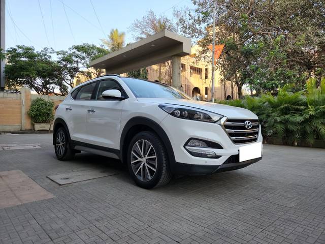 https://images10.gaadi.com/usedcar_image/3973917/original/processed_fe7785dbc53fc9daac81fde082a97ab4.jpg?imwidth=6400