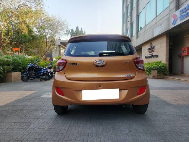 https://images10.gaadi.com/usedcar_image/3973931/original/processed_8e786b797008ae183cb8f2b3be69840e.jpg?imwidth=6401