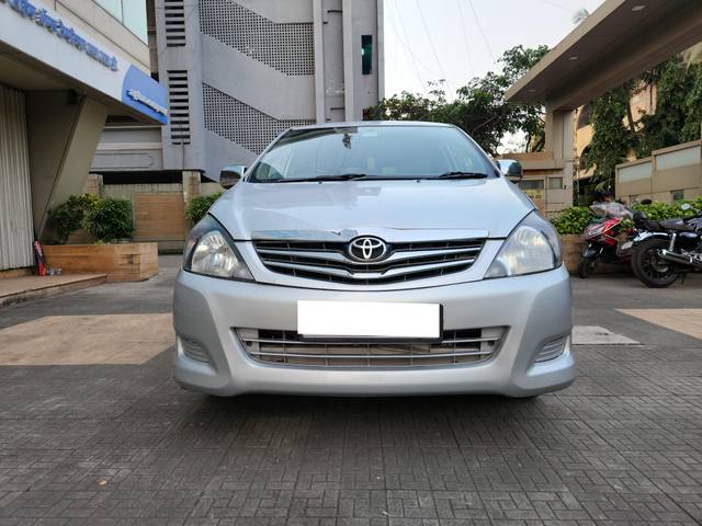 https://images10.gaadi.com/usedcar_image/3973960/original/processed_0f21fbe5cef76b32fb88498c07736ac1.jpg?imwidth=6402