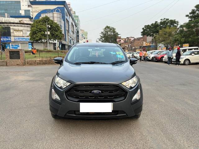 https://images10.gaadi.com/usedcar_image/3974853/original/processed_68a4aaf9cb7838f376257d3a998e9276.jpg?imwidth=6400