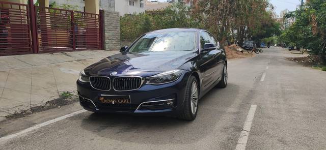 https://images10.gaadi.com/usedcar_image/3975487/original/processed_56e84e8ae3a635fdc0f36041769b0294.jpg?imwidth=6400