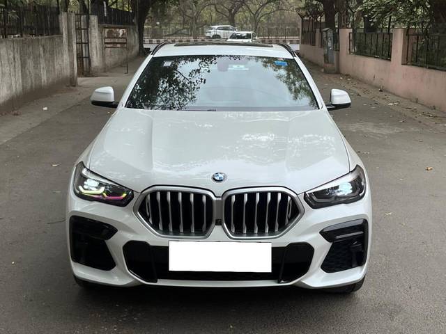 https://images10.gaadi.com/usedcar_image/3976364/original/processed_45fba7b058e8ddcc3ce994093e845717.jpeg?imwidth=6402