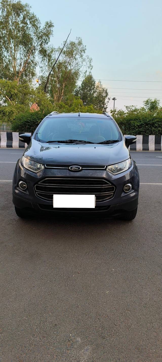 https://images10.gaadi.com/usedcar_image/3978634/original/processed_fb8df311aea48ed6e37bae1f7d41da97.jpg?imwidth=6400