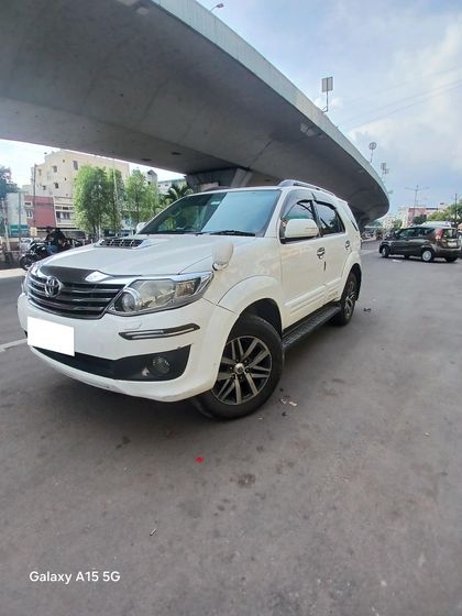 Toyota Fortuner 4x2 AT TRD Sportivo