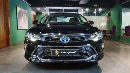 Toyota Camry 2.5 Hybrid