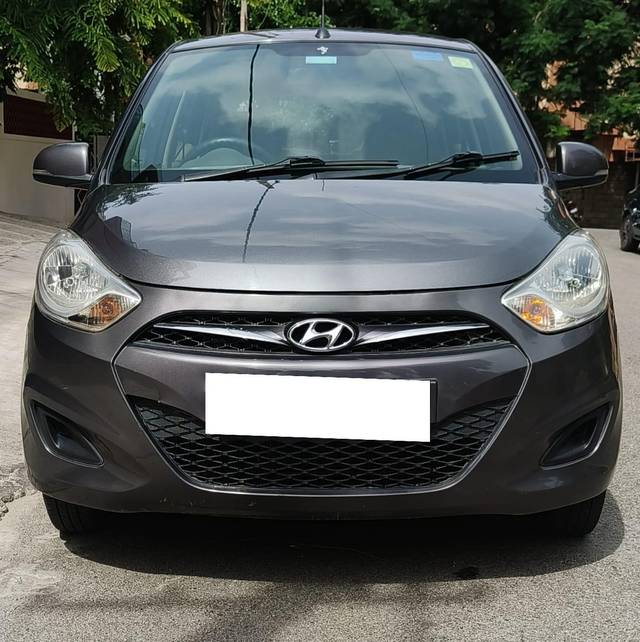 https://images10.gaadi.com/usedcar_image/3987053/original/processed_5c83cde341fcecbc2518b9f812862949.jpg?imwidth=6400