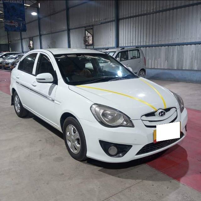 https://images10.gaadi.com/usedcar_image/3987136/original/processed_768c59c96731d6d0faeaf748248df5ca.jpg?imwidth=6400