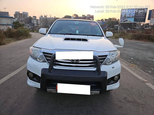 https://images10.gaadi.com/usedcar_image/3987194/original/processed_3dbdbfc7c5c7ae2066cb19b74eafdc55.jpg?imwidth=6402