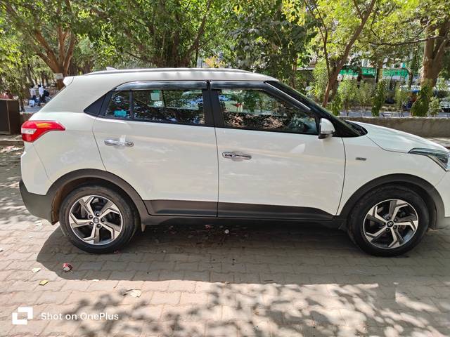 https://images10.gaadi.com/usedcar_image/3988117/original/processed_a242c69f9a83235e95064a7322eb2c67.jpg?imwidth=6401