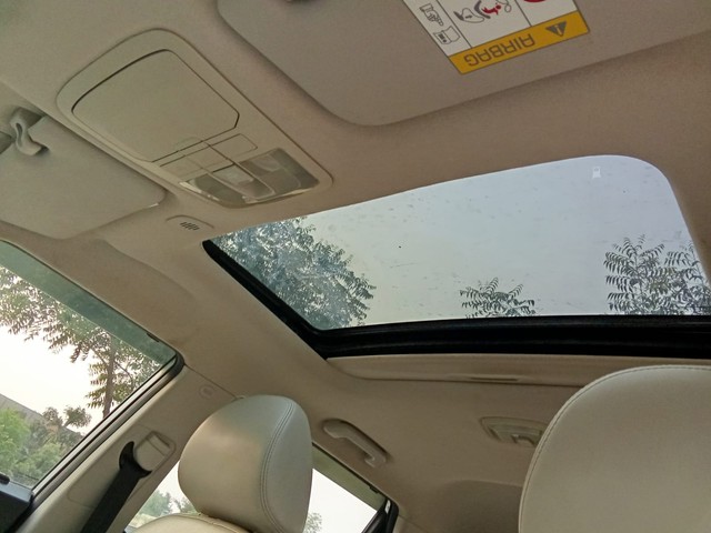 Second-hand 2019 Mercedes-Benz GLC 220d 4MATIC for sale in Faridabad-6