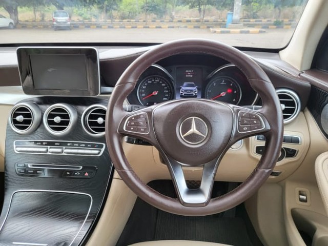 Second-hand 2019 Mercedes-Benz GLC 220d 4MATIC for sale in Faridabad-15