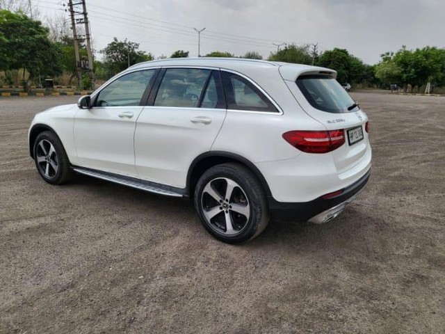 Second-hand 2019 Mercedes-Benz GLC 220d 4MATIC for sale in Faridabad-7