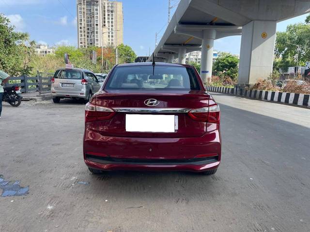 https://images10.gaadi.com/usedcar_image/3988342/original/processed_processed_6bb59e45c83a544db9d3bac91d360a76.jpeg?imwidth=6402