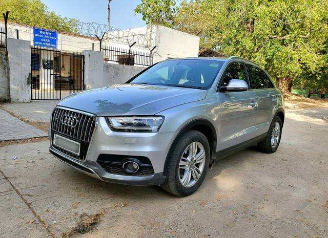 https://images10.gaadi.com/usedcar_image/3988431/original/processed_a9430408f97595caa72056e859e8805e.jpg?imwidth=6400