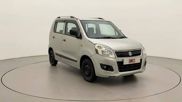 https://images10.gaadi.com/usedcar_image/3989456/original/f9a2ef4522e4695eac05e06735a02ac0.jpg?imwidth=6400