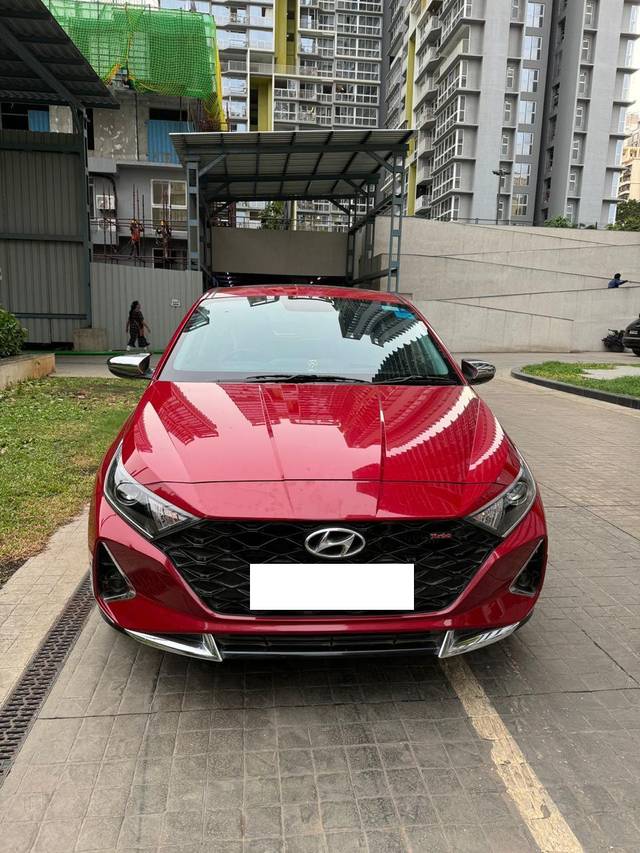 https://images10.gaadi.com/usedcar_image/3990473/original/processed_e696ec38653dcb683db0c042825556a3.jpg?imwidth=6400