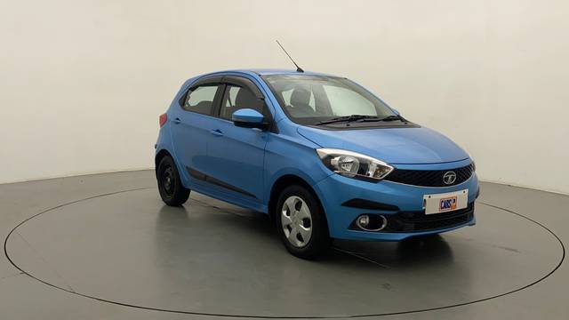 https://images10.gaadi.com/usedcar_image/3990730/original/717d8f39dfaf354cf2103236991f8433.jpg?imwidth=6400