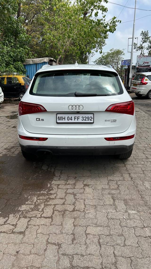 https://images10.gaadi.com/usedcar_image/3992116/original/processed_6361669f38aec294c23003a73d22b3f9.jpg?imwidth=6401