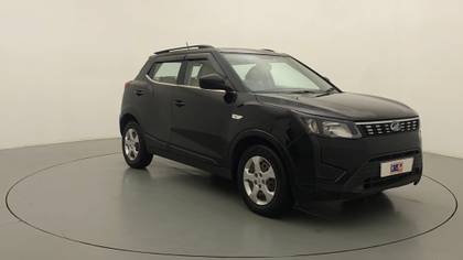 Mahindra XUV300 W6 BSIV Mahindra XUV300 W6 BSIV