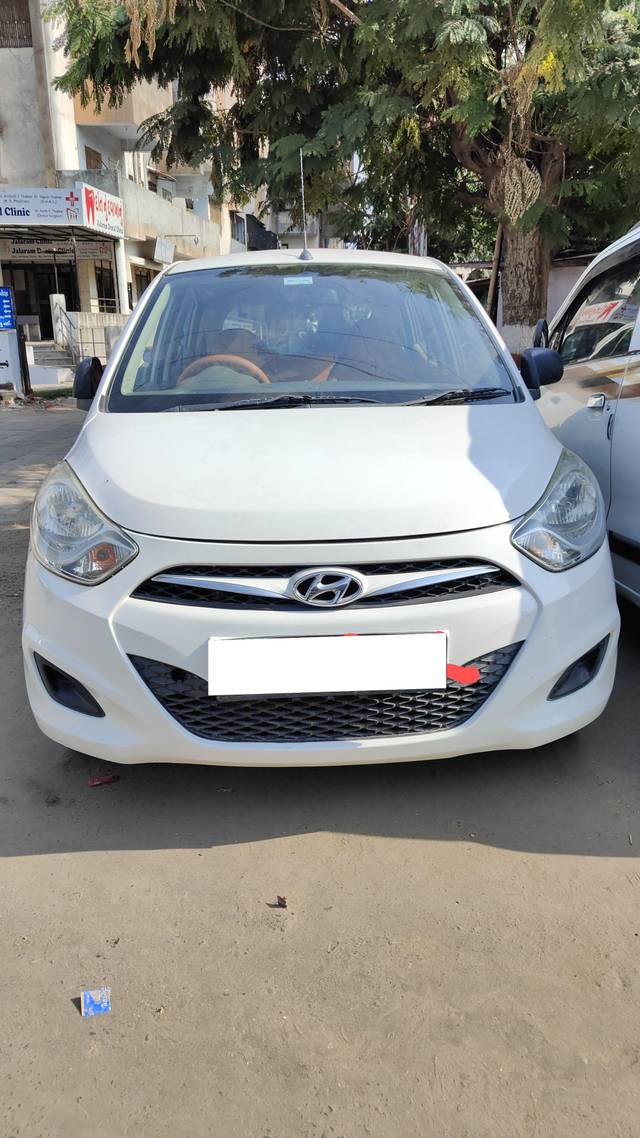 https://images10.gaadi.com/usedcar_image/3994201/original/processed_3ac02a76-02b5-49be-880d-1a8364cffe45.jpeg?imwidth=6400