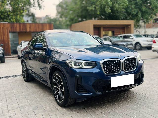 https://images10.gaadi.com/usedcar_image/3999047/original/processed_4f0db9680770475ae577f5377dfb7404.jpeg?imwidth=6400