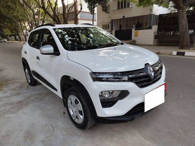 https://images10.gaadi.com/usedcar_image/3999198/original/processed_e79169b467e585b54580dd01bb09d9a4.jpg?imwidth=6400