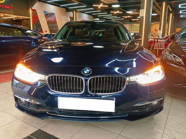 https://images10.gaadi.com/usedcar_image/3999269/original/processed_14388b1b3a6ea36a7a6d860a53012f3f.jpg?imwidth=6400