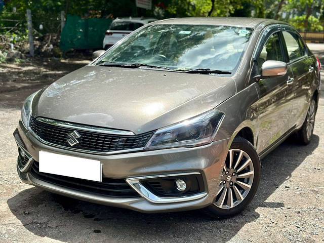 https://images10.gaadi.com/usedcar_image/3999415/original/processed_9d6c8928ae5f113cd04f5eab28aed754.jpg?imwidth=6400