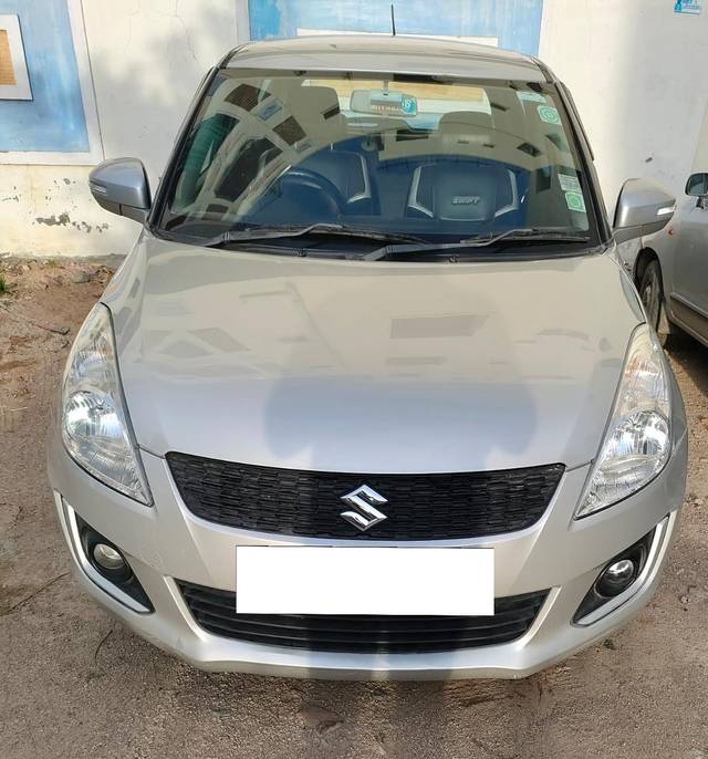 https://images10.gaadi.com/usedcar_image/3999863/original/processed_6529ff5558a80b0bfd69b904dabb54ad.jpg?imwidth=6400