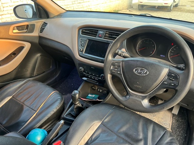 Hyundai i20 1.2 Asta Second-hand 2018 Hyundai i20 1.2 Asta for sale in Ludhiana-6
