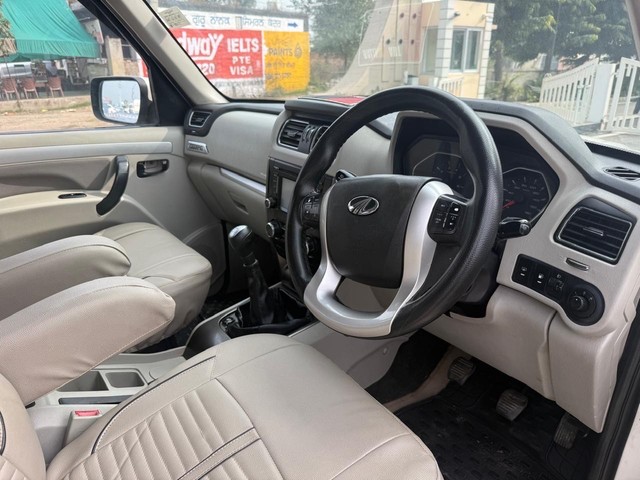 Mahindra Scorpio 1.99 S10 Second-hand 2017 Mahindra Scorpio 1.99 S10 for sale in Ludhiana-8